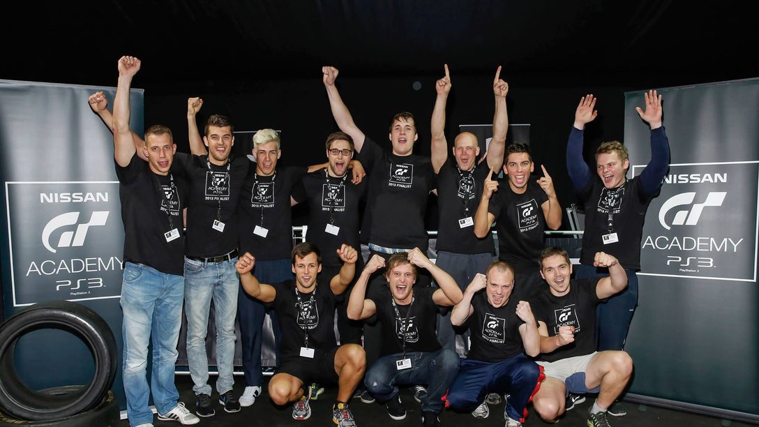 Das GT Academy Race Camp 2013 hat begonnen